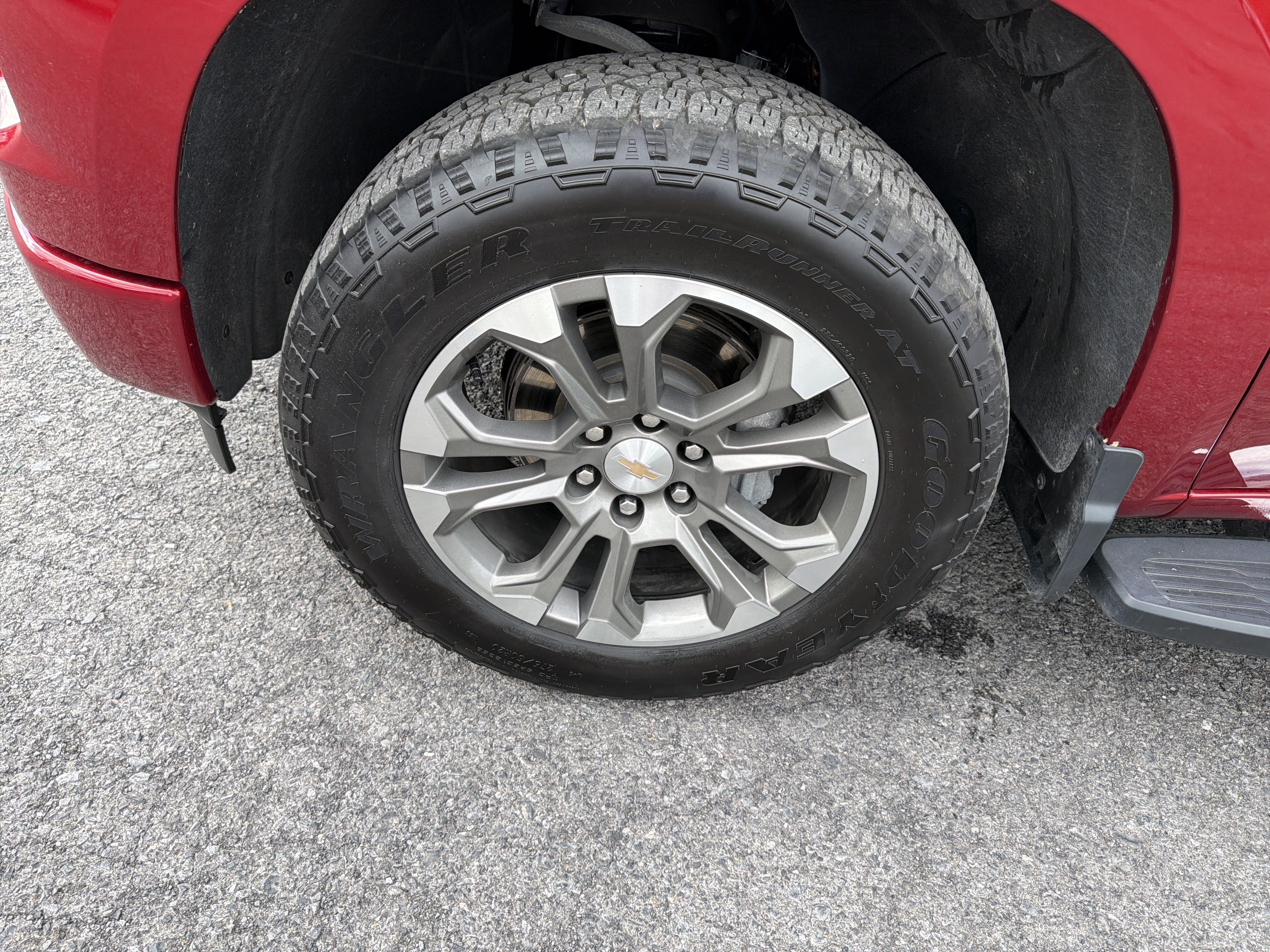 Used 2024 Chevrolet Silverado 1500 High Country AWD/4WD image 11