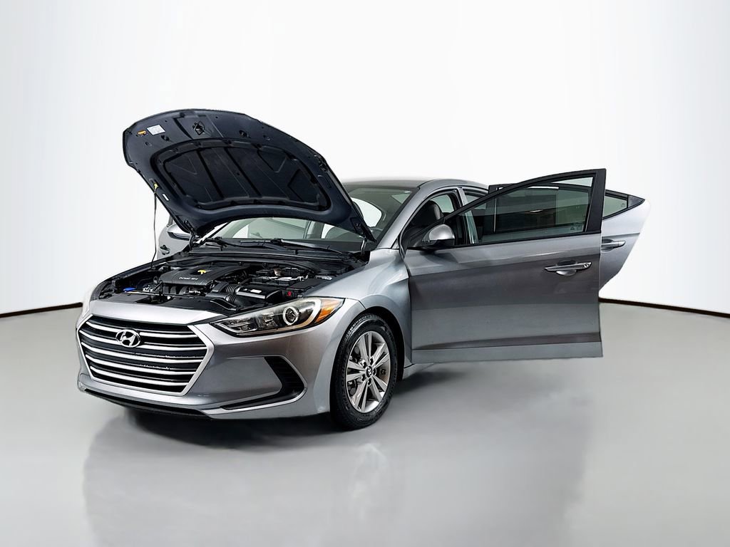 Used 2018 Hyundai Elantra SEL FWD image 17