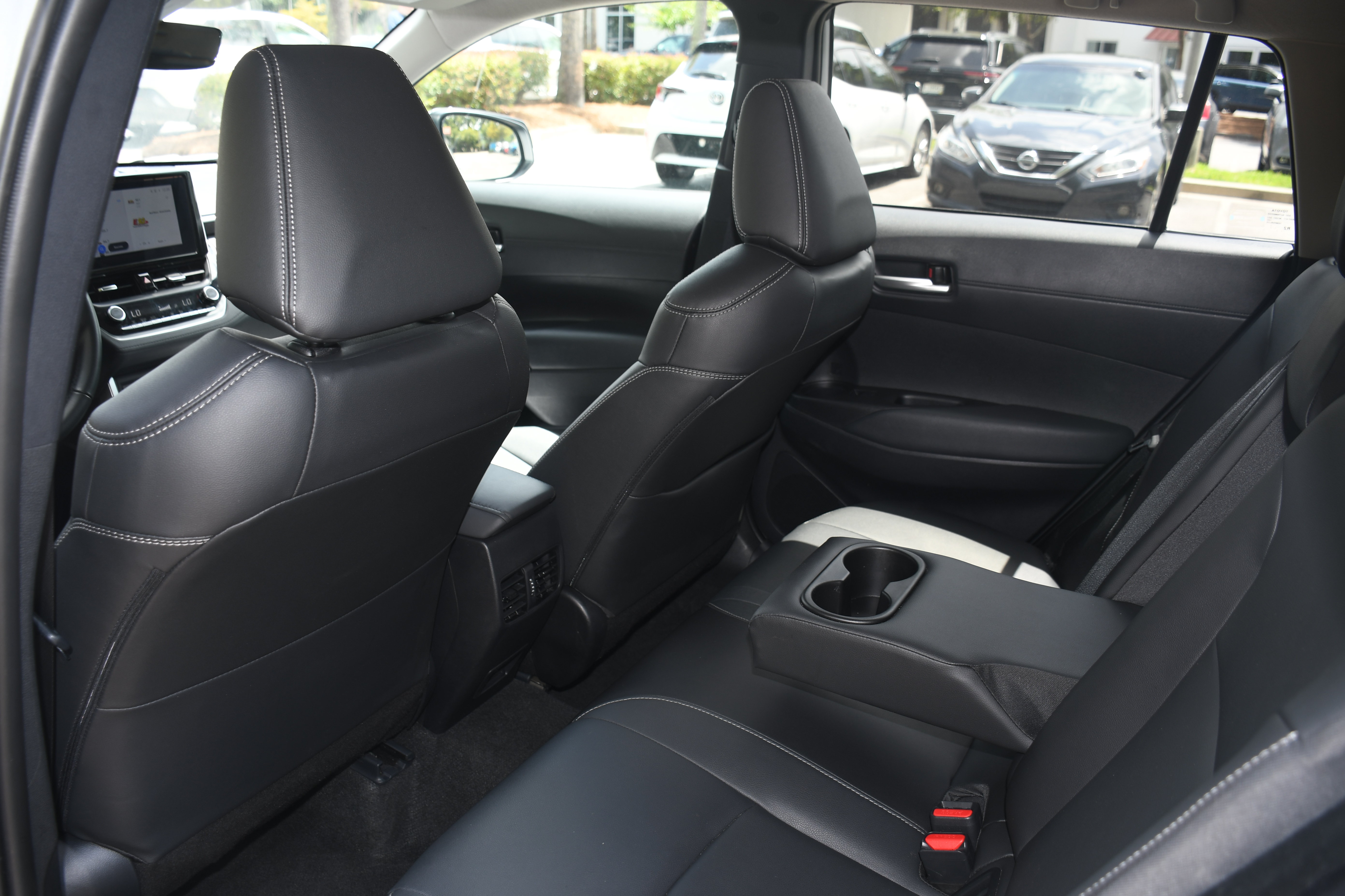 Certified 2025 Toyota Corolla Cross XLE AWD/4WD image 15