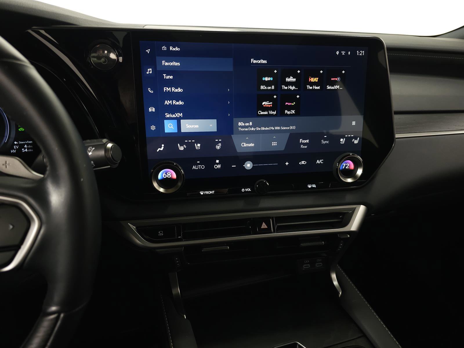 Certified 2024 Lexus RX 450h Luxury w/ Convenience Package image 26