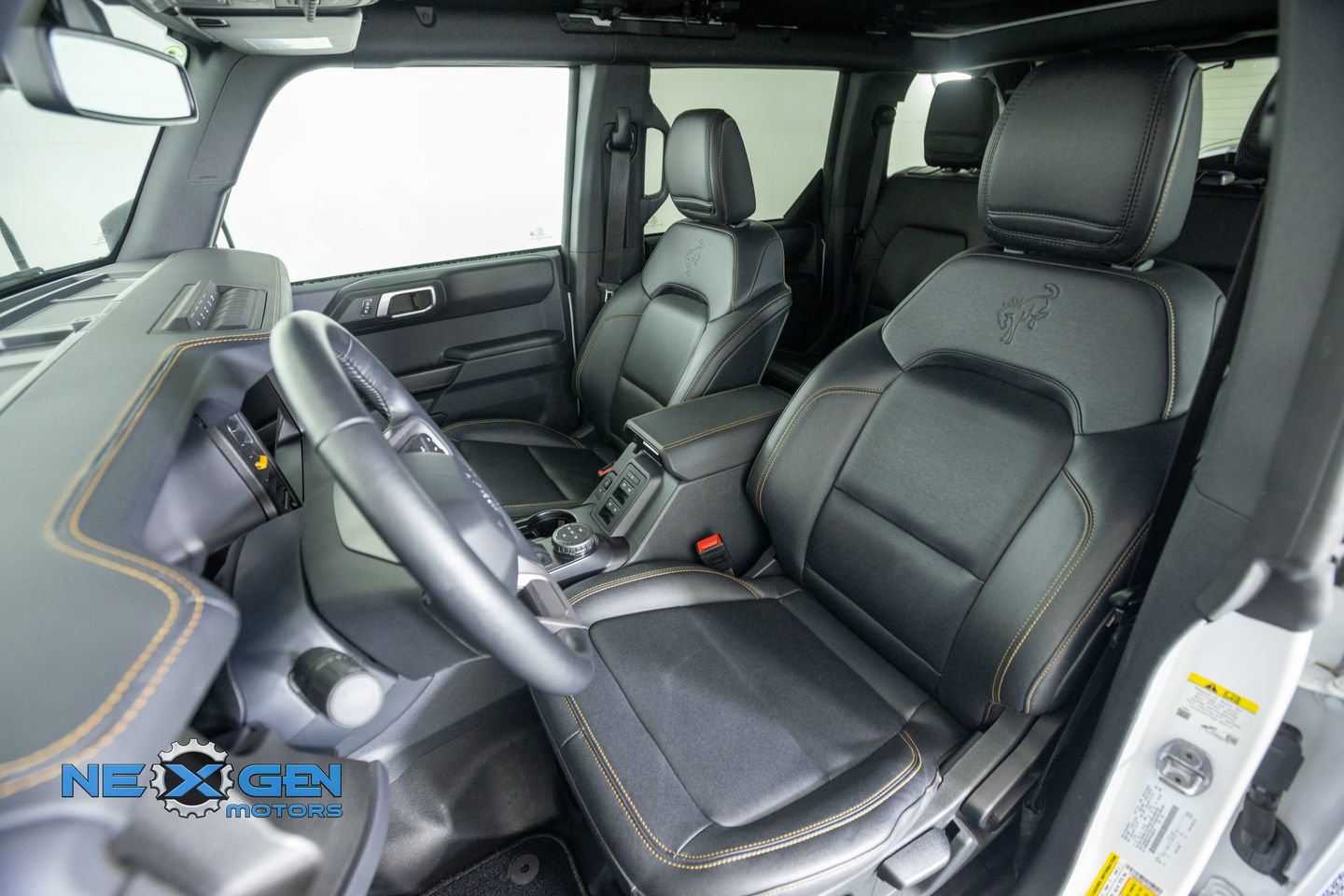 Used 2024 Ford Bronco Badlands AWD/4WD image 26