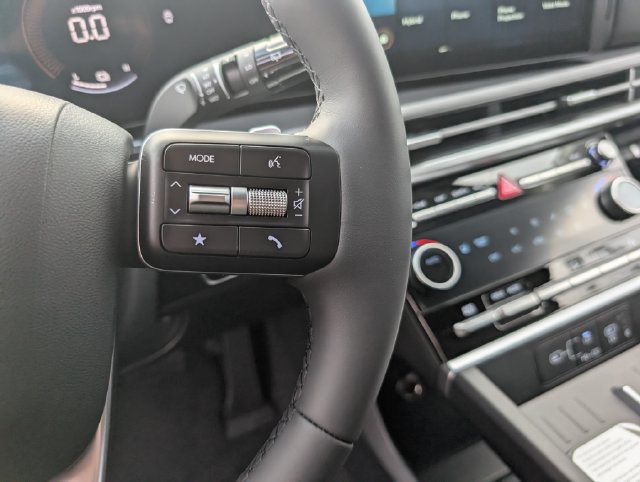 New 2027 Hyundai Santa Fe SEL FWD image 14