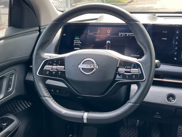 Used 2023 Nissan Ariya FWD image 14