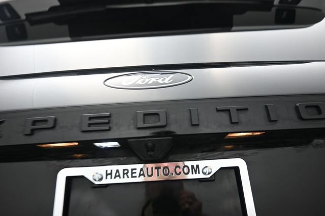Used 2025 Ford Expedition Max Platinum w/ Stealth Appearance Package AWD/4WD image 27