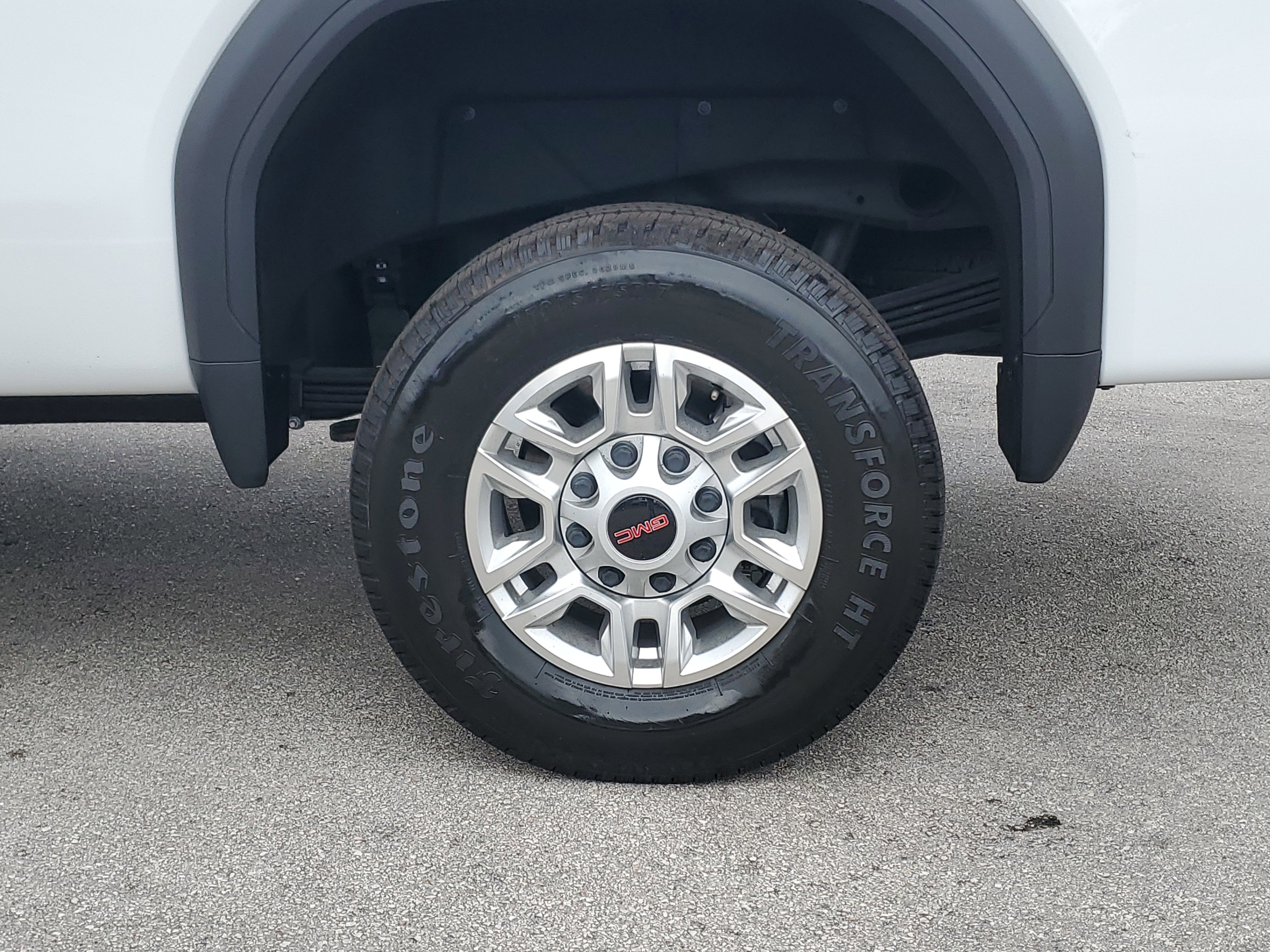 Used 2024 GMC Sierra 2500 SLE w/ SLE Convenience Package image 23