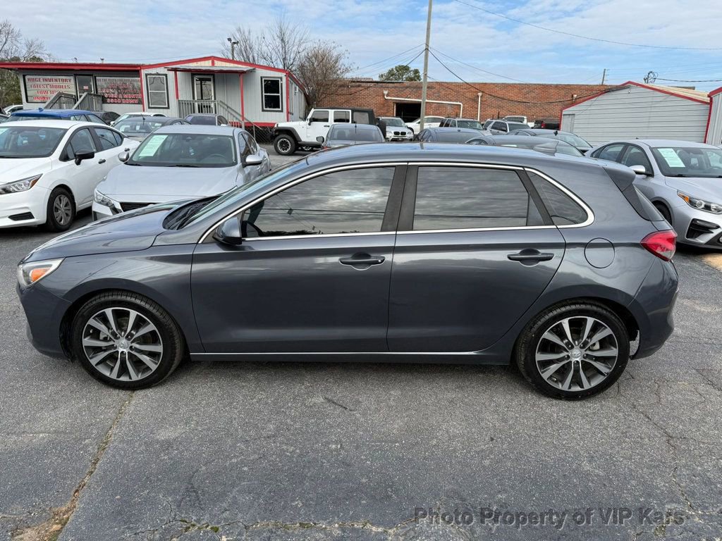 Used 2018 Hyundai Elantra GT FWD image 8