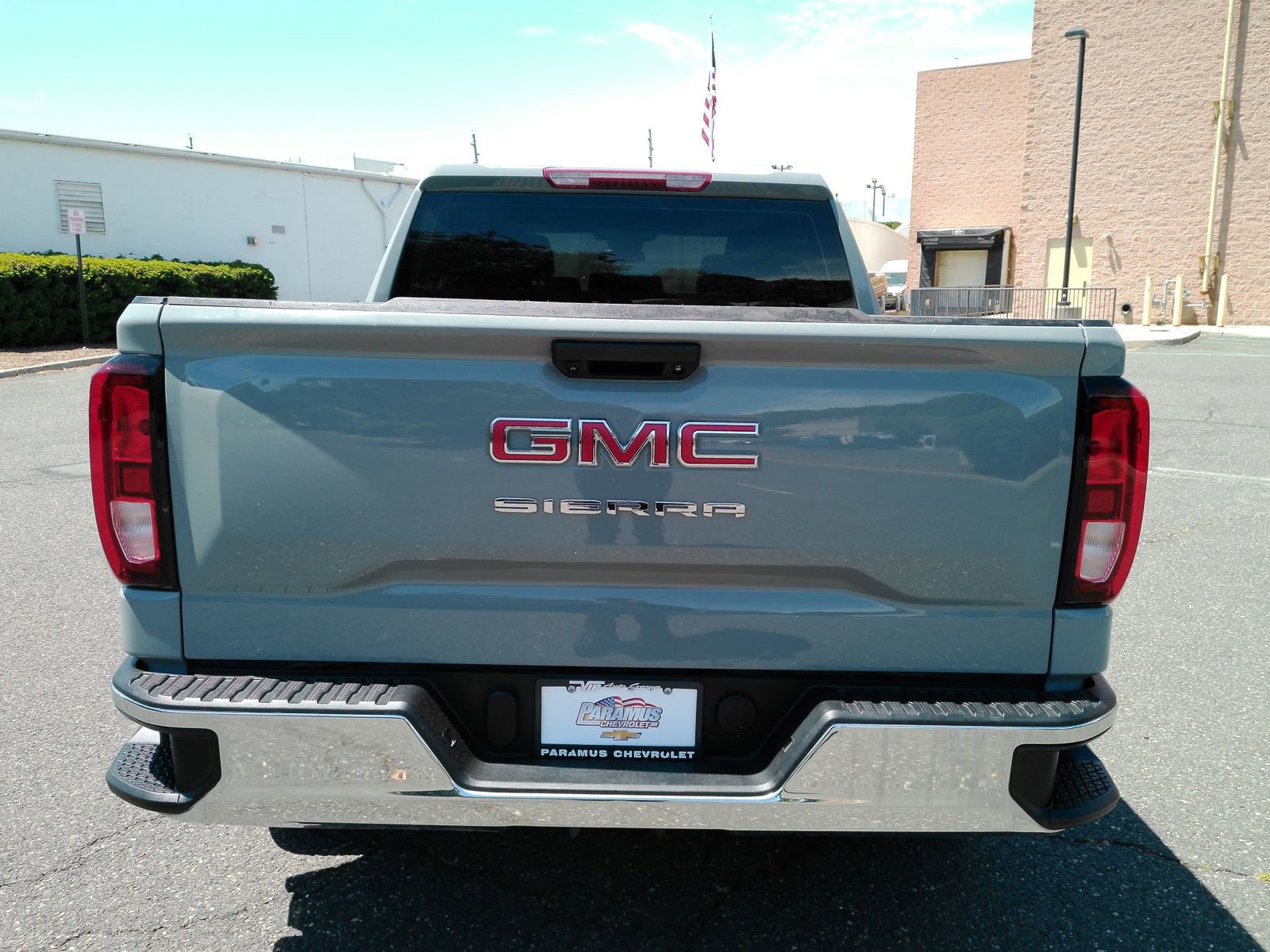 Certified 2024 GMC Sierra 1500 Pro AWD/4WD image 7