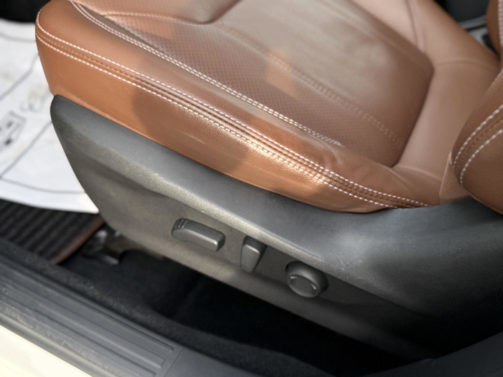 Used 2020 Subaru Forester Touring image 15