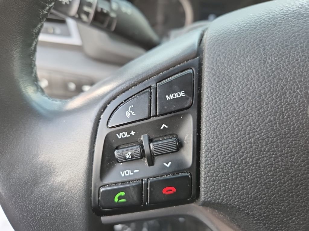 Used 2017 Hyundai Tucson Sport image 17