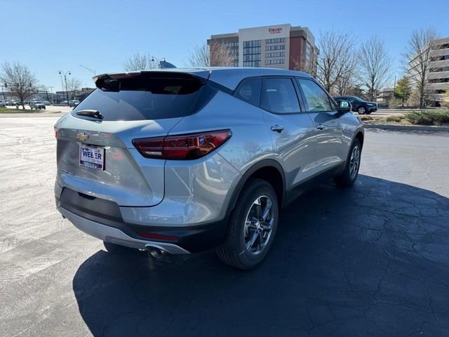 Used 2025 Chevrolet Blazer LT image 8