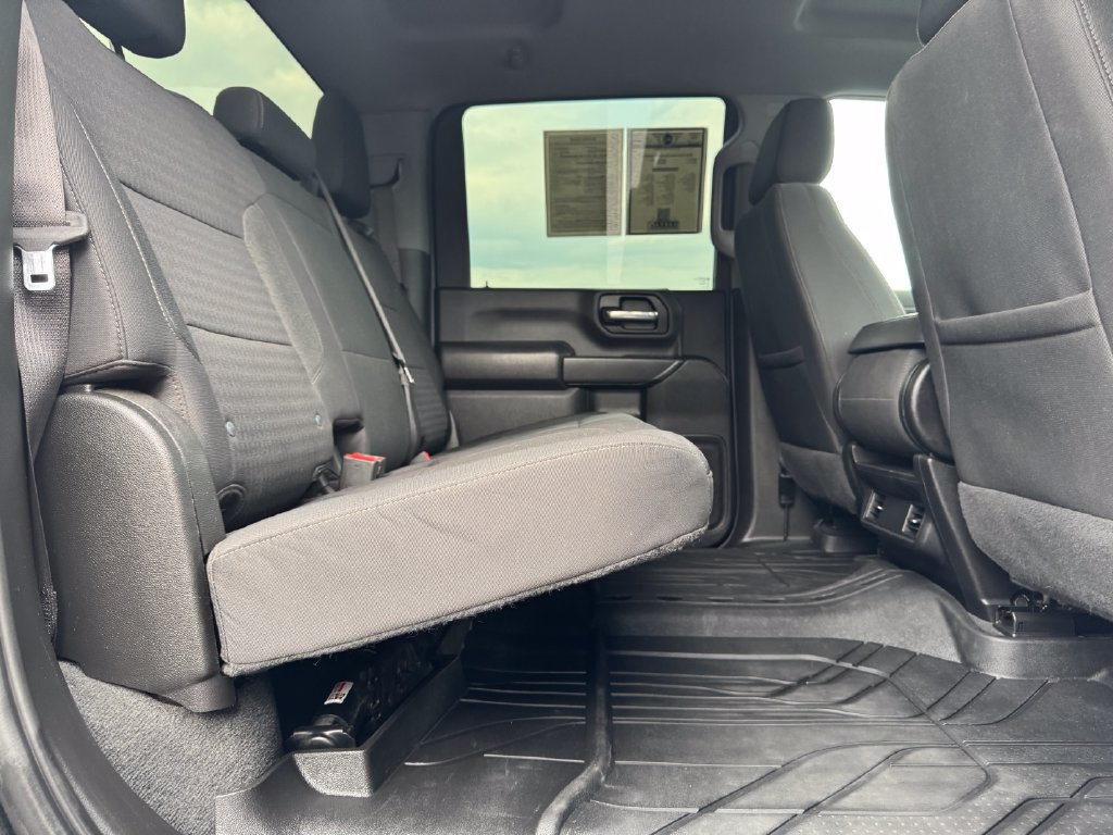 Used 2022 Chevrolet Silverado 2500 LT AWD/4WD image 15