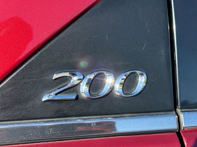 Used 2013 Chrysler 200 Touring w/ Cold Weather Group FWD image 28