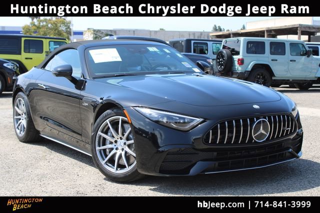 Used 2023 Mercedes-Benz SL 43 AMG image 1