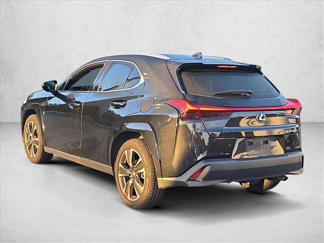 Used 2022 Lexus UX 200 w/ Premium Package FWD image 7