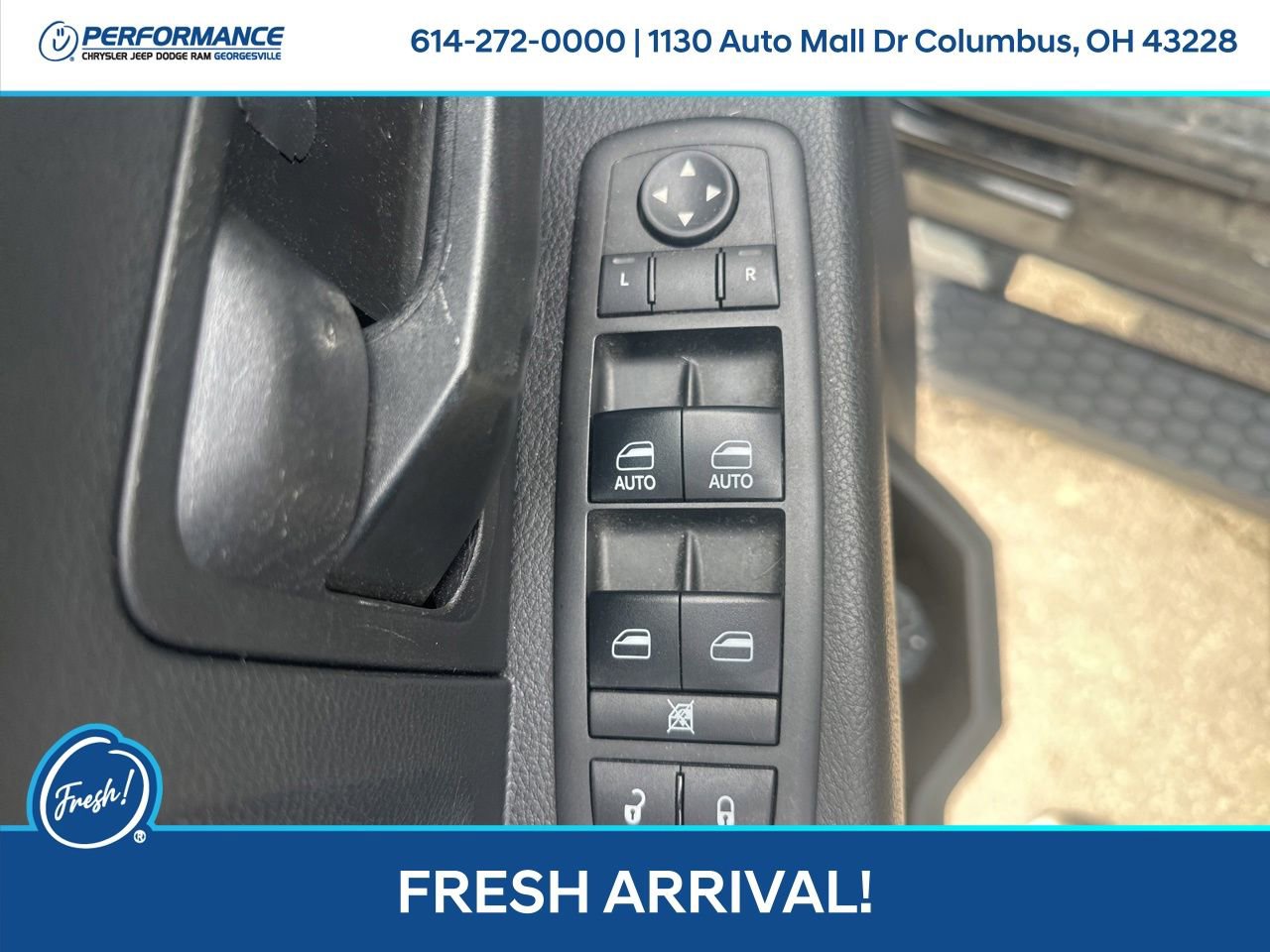 Used 2017 RAM 1500 ST w/ SXT Appearance Group AWD/4WD image 15