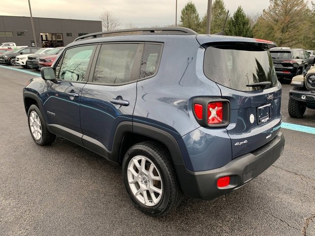 Used 2020 Jeep Renegade Latitude w/ Cold Weather Group image 3