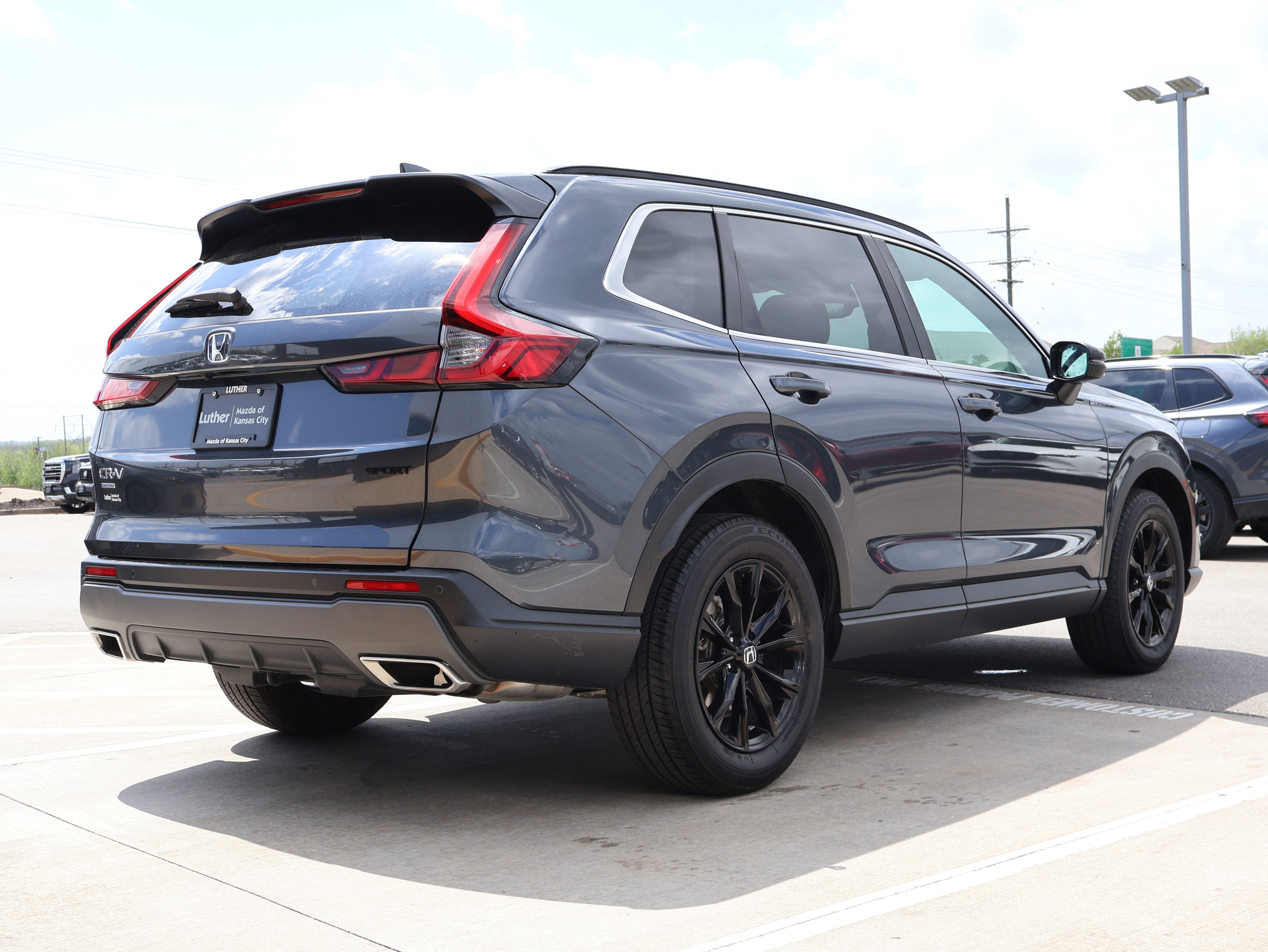 Used 2025 Honda CR-V Sport-L image 6