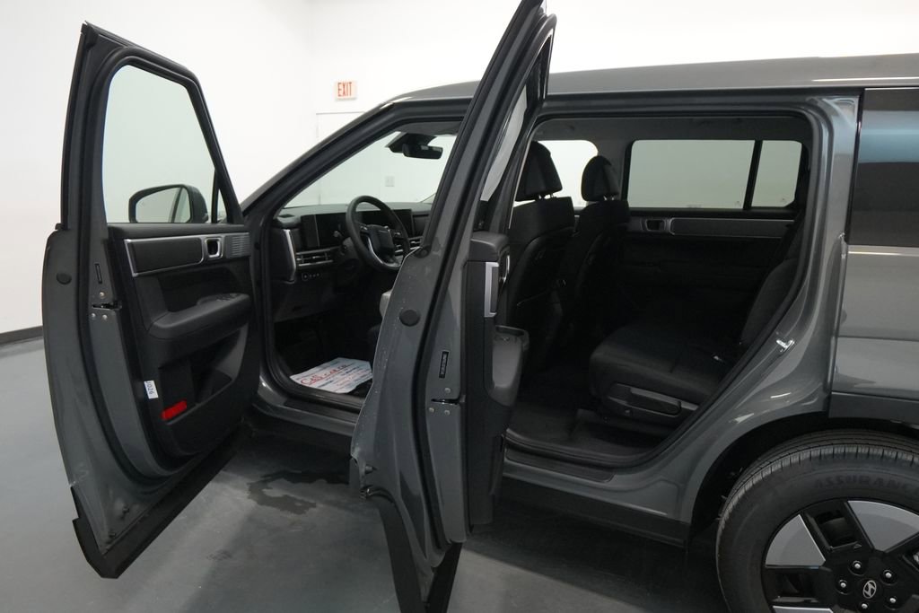 New 2026 Hyundai Santa Fe SE image 22