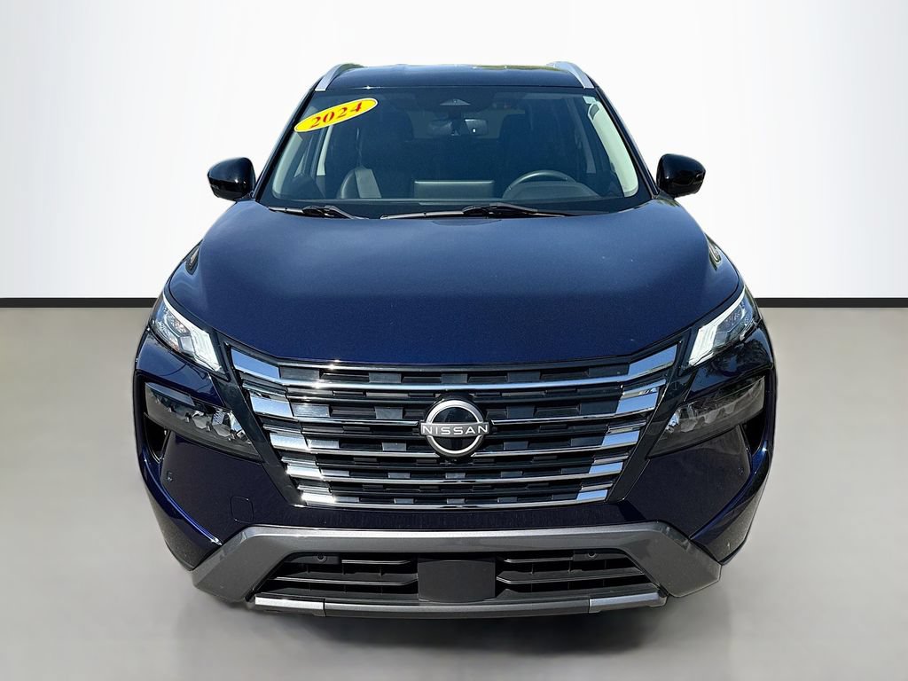 Certified 2024 Nissan Rogue SL FWD image 2