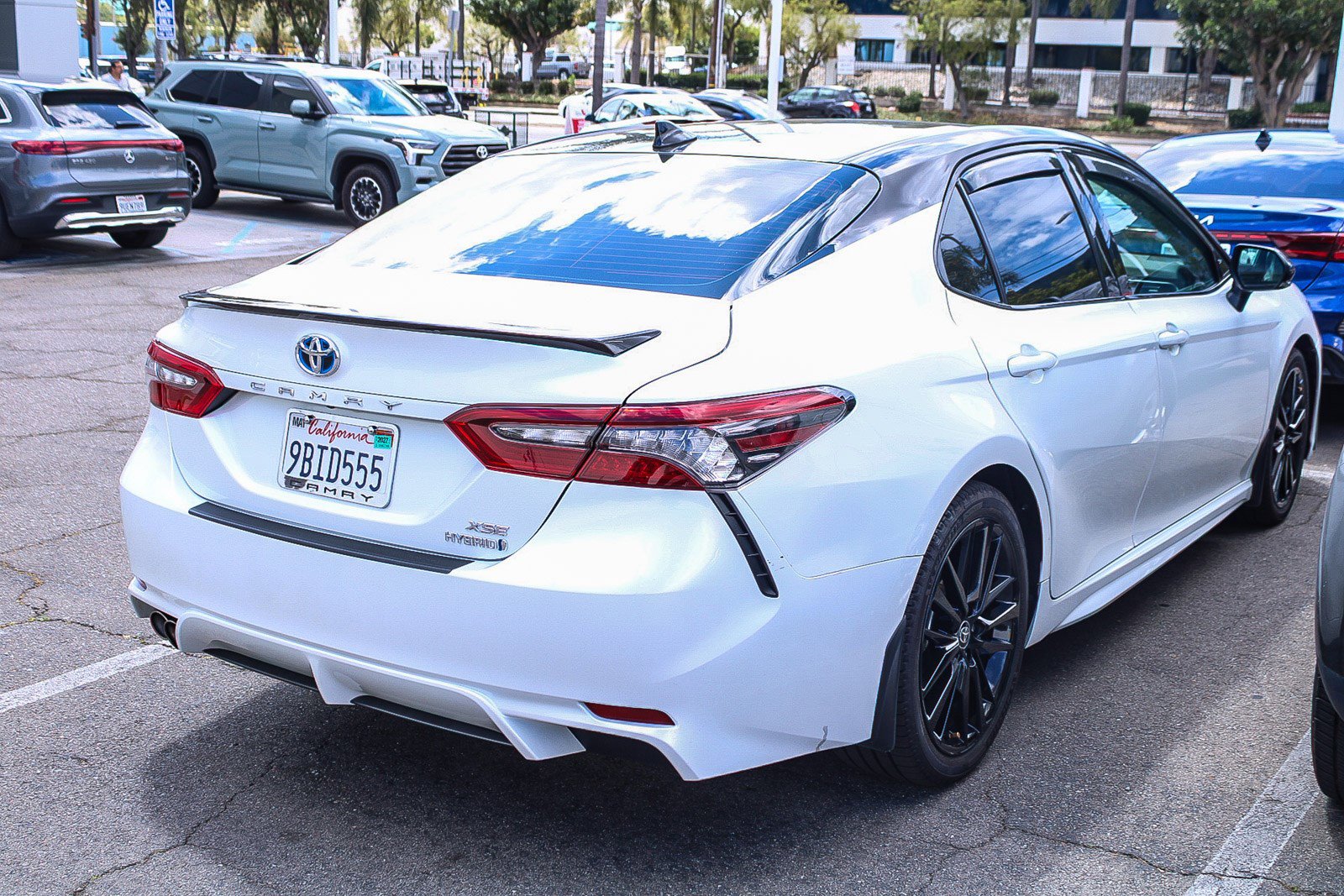 Used 2022 Toyota Camry XSE w/ Navigation Upgrade Package FWD image 13