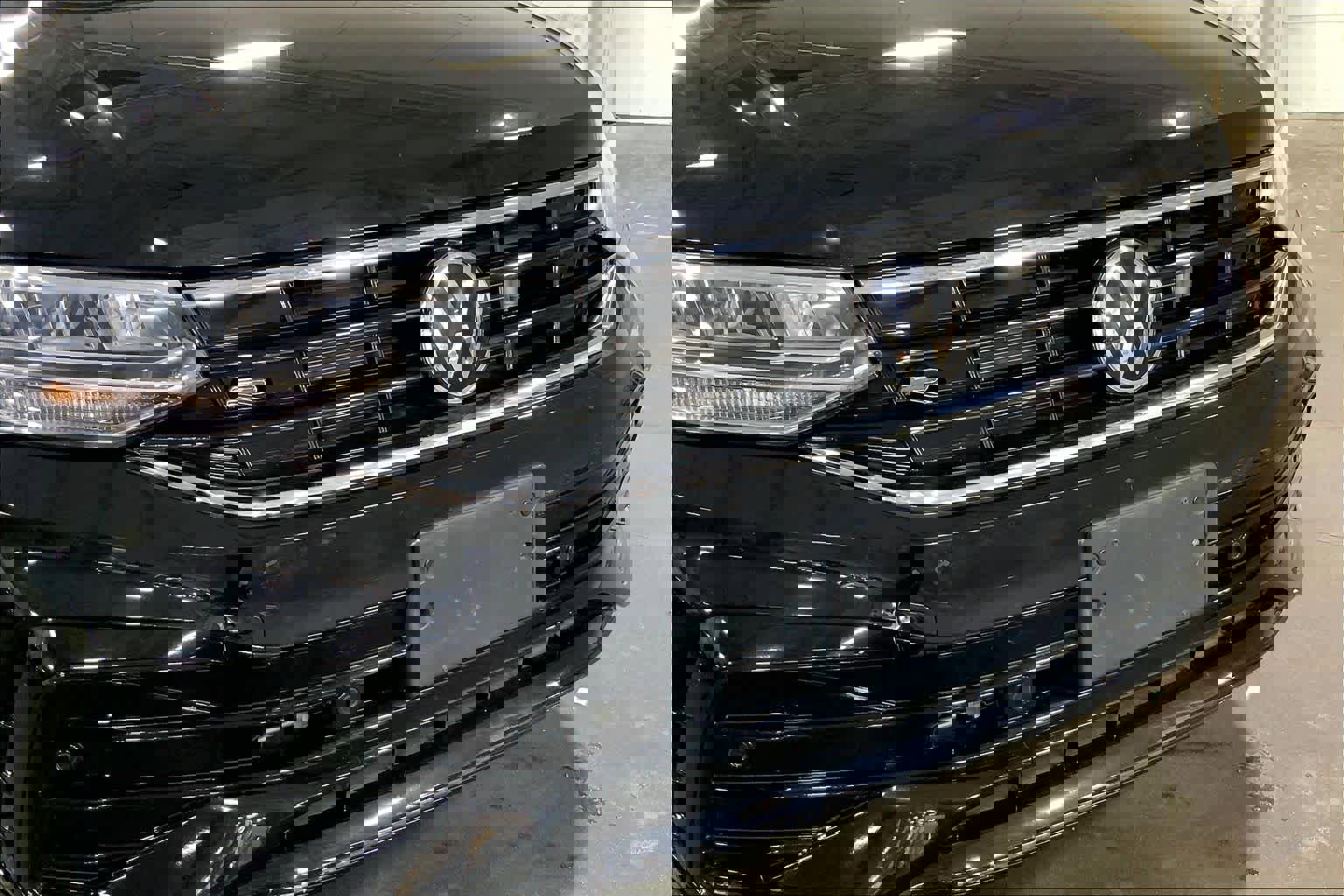 Used 2022 Volkswagen Tiguan SE R-Line image 30