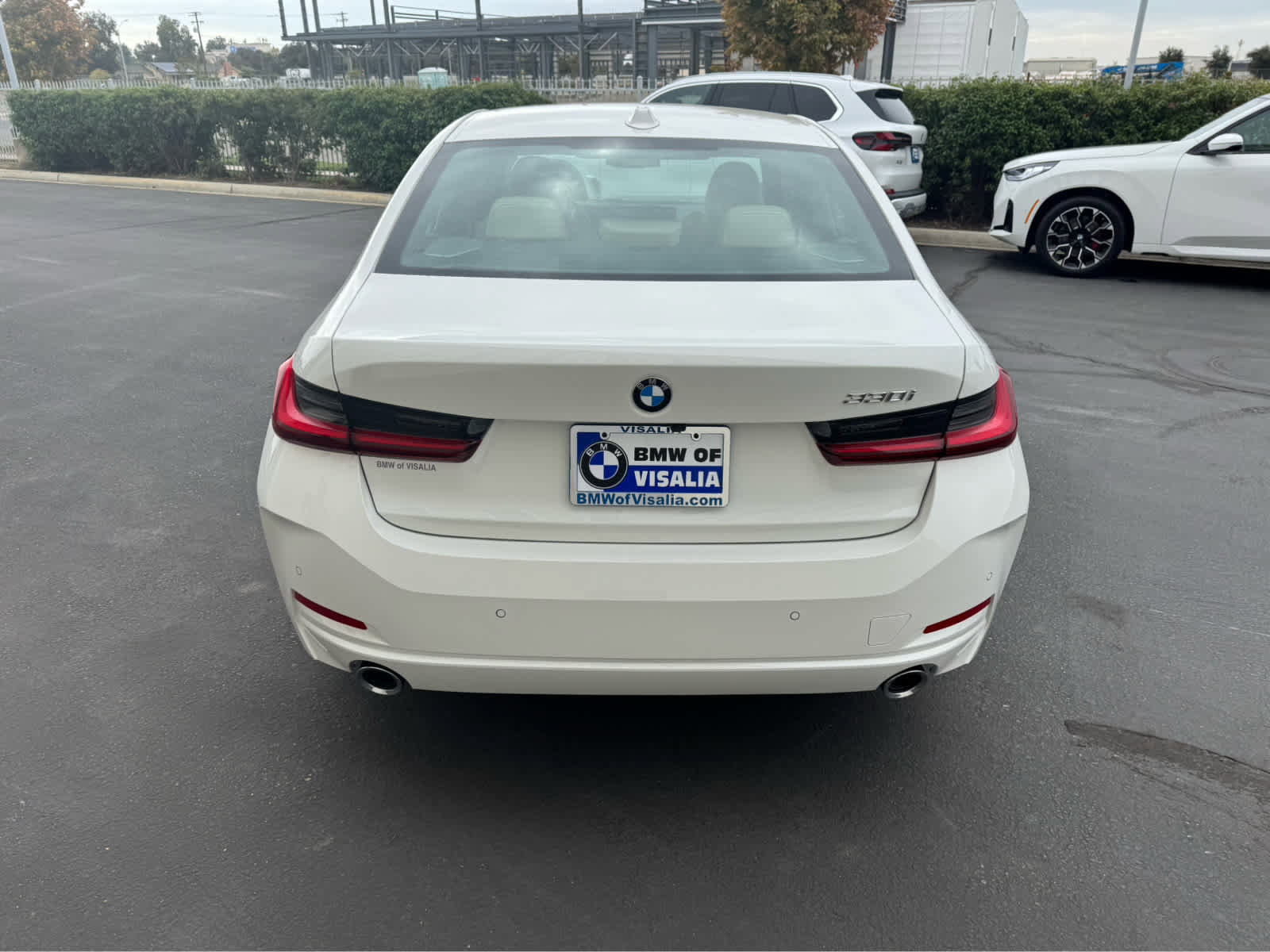 New 2026 BMW 330i Sedan w/ Convenience Package image 4