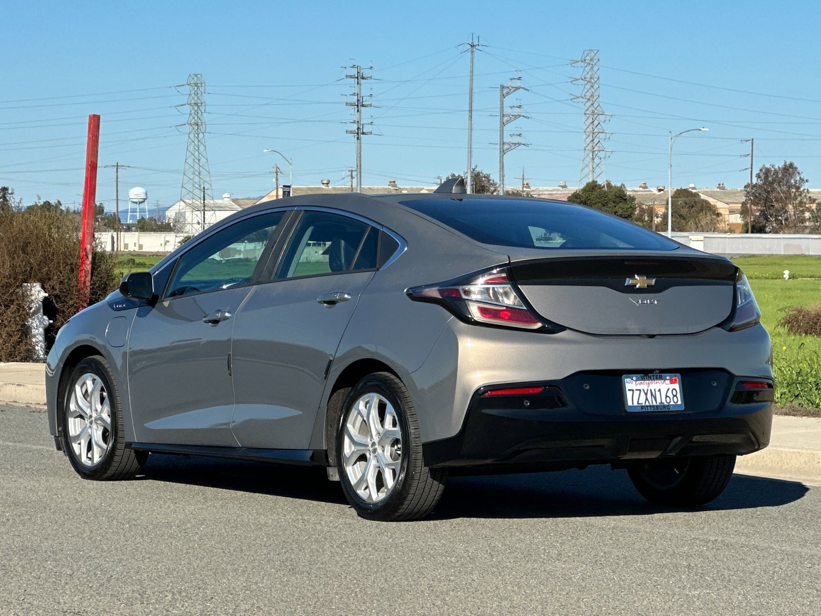 Used 2017 Chevrolet Volt Premier w/ Driver Confidence II Package image 6