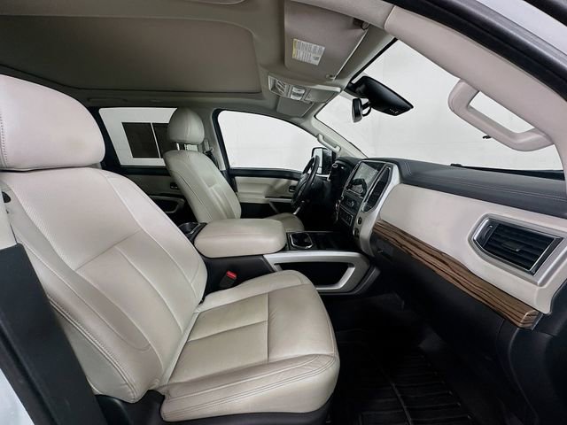 Used 2021 Nissan Titan SL w/ Moonroof Package AWD/4WD image 29