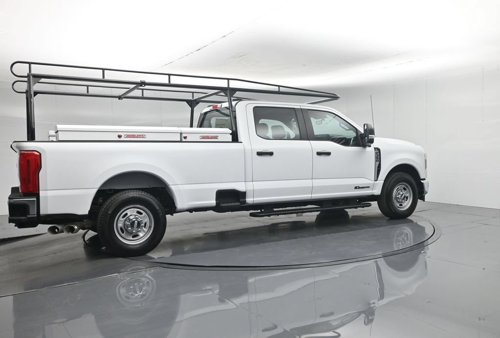 New 2026 Ford F350 XL w/ XL Chrome Package RWD image 32