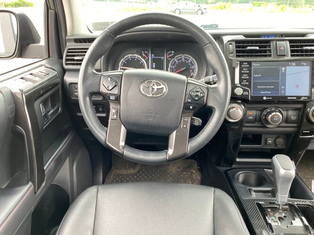 Used 2022 Toyota 4Runner TRD Off-Road Premium w/ Moonroof Package AWD/4WD image 20