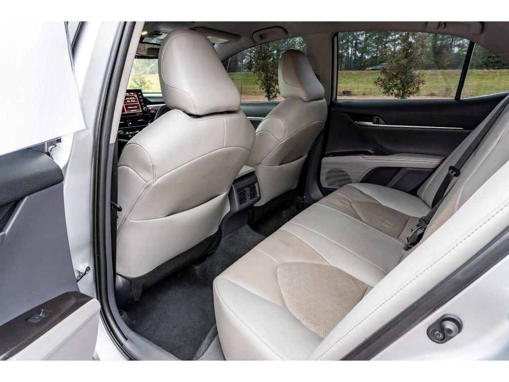 Used 2024 Toyota Camry XSE image 11