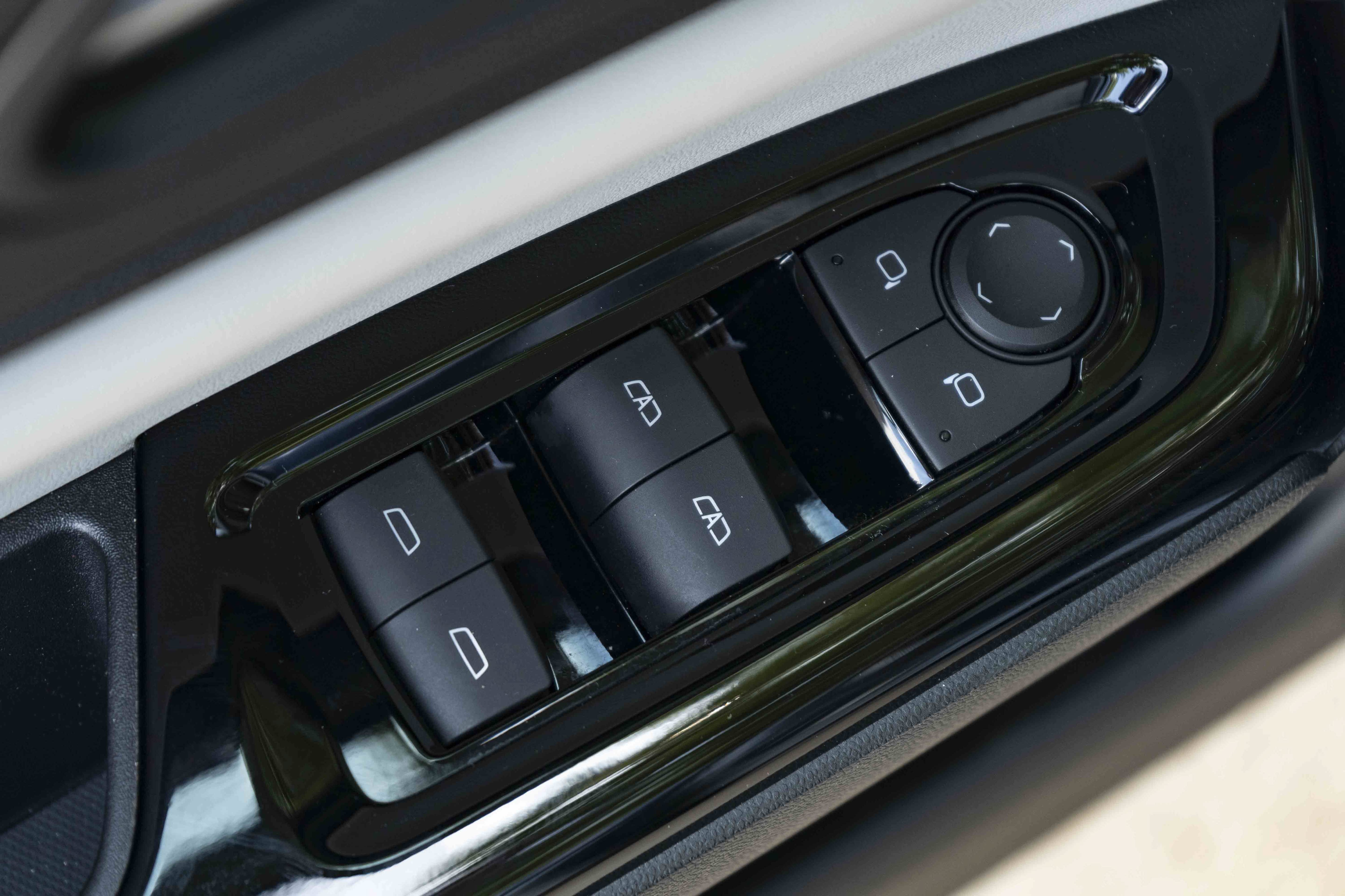 Used 2024 Honda Prologue Touring image 35