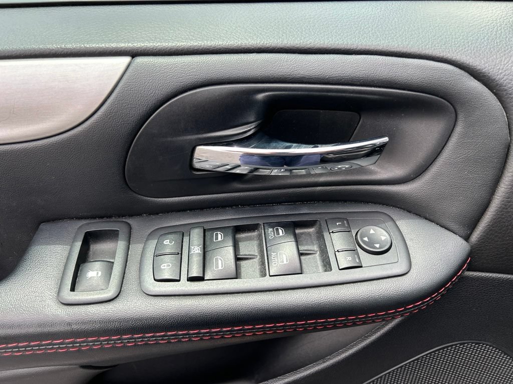 Used 2018 Dodge Grand Caravan GT FWD image 15