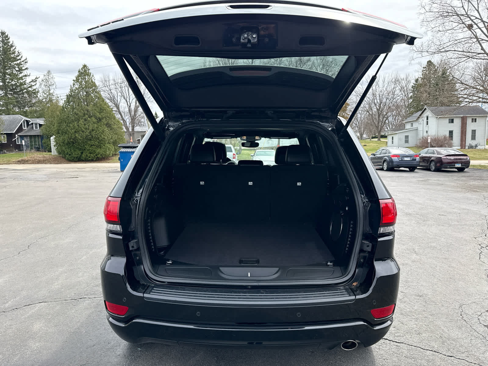 Used 2022 Jeep Grand Cherokee Laredo X AWD/4WD image 16