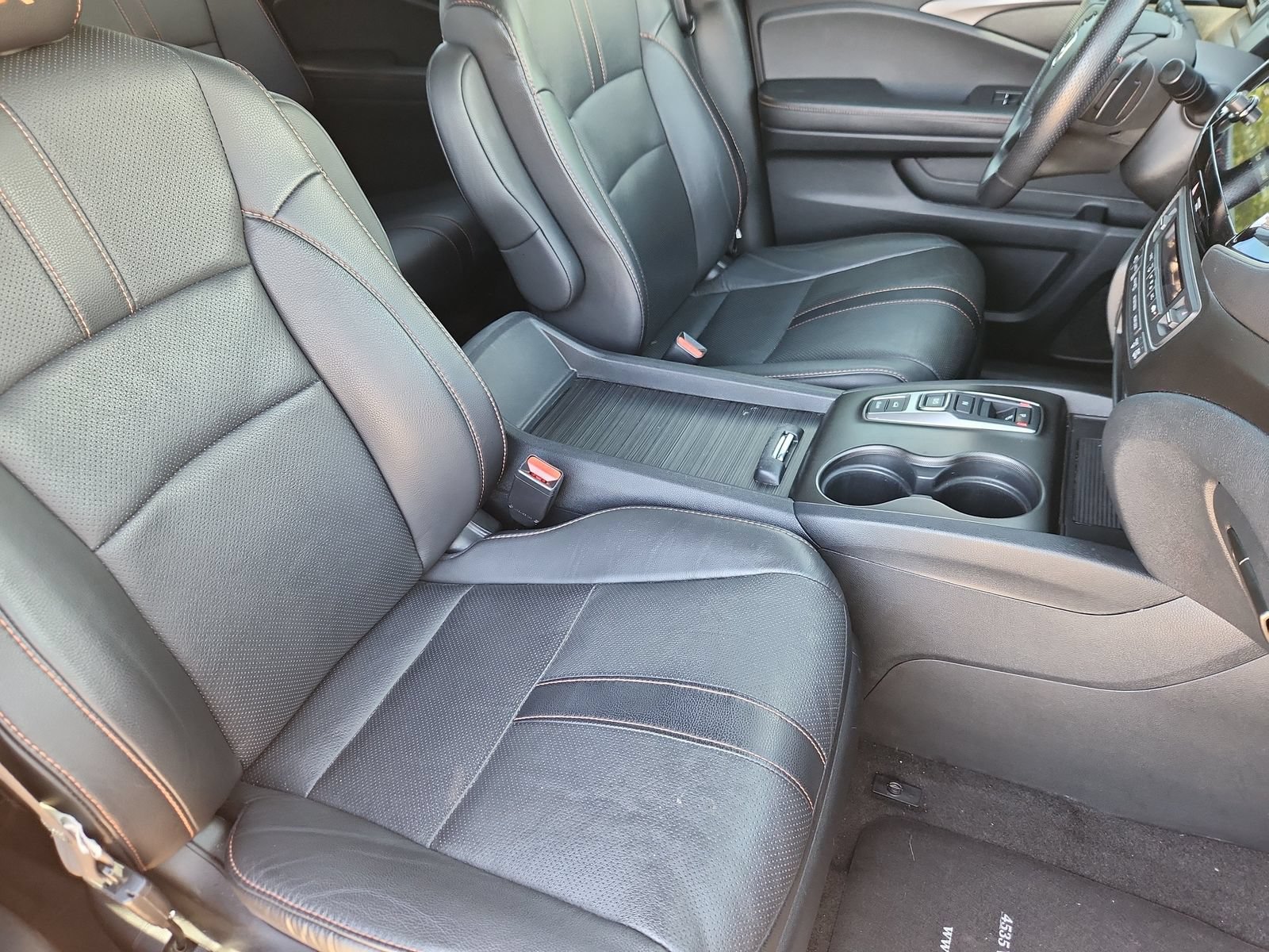 Used 2022 Honda Pilot TrailSport image 14