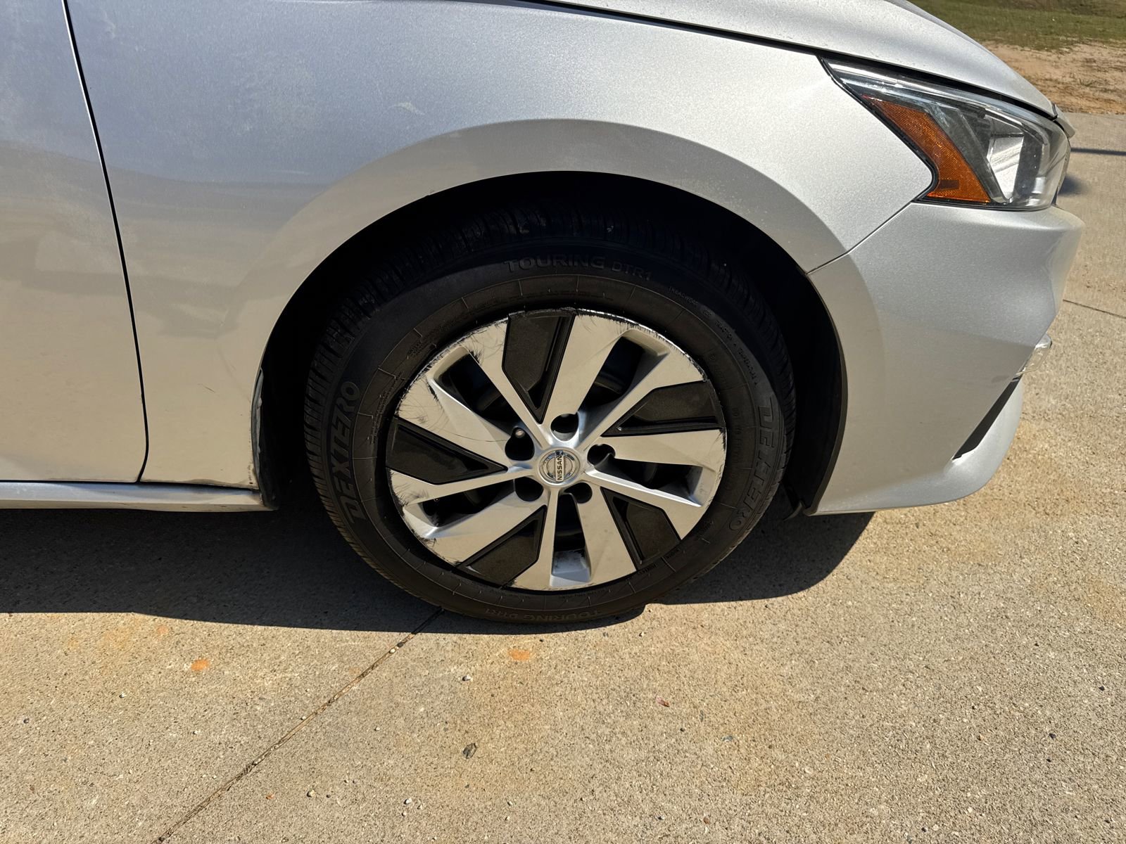 Used 2019 Nissan Altima 2.5 S image 12