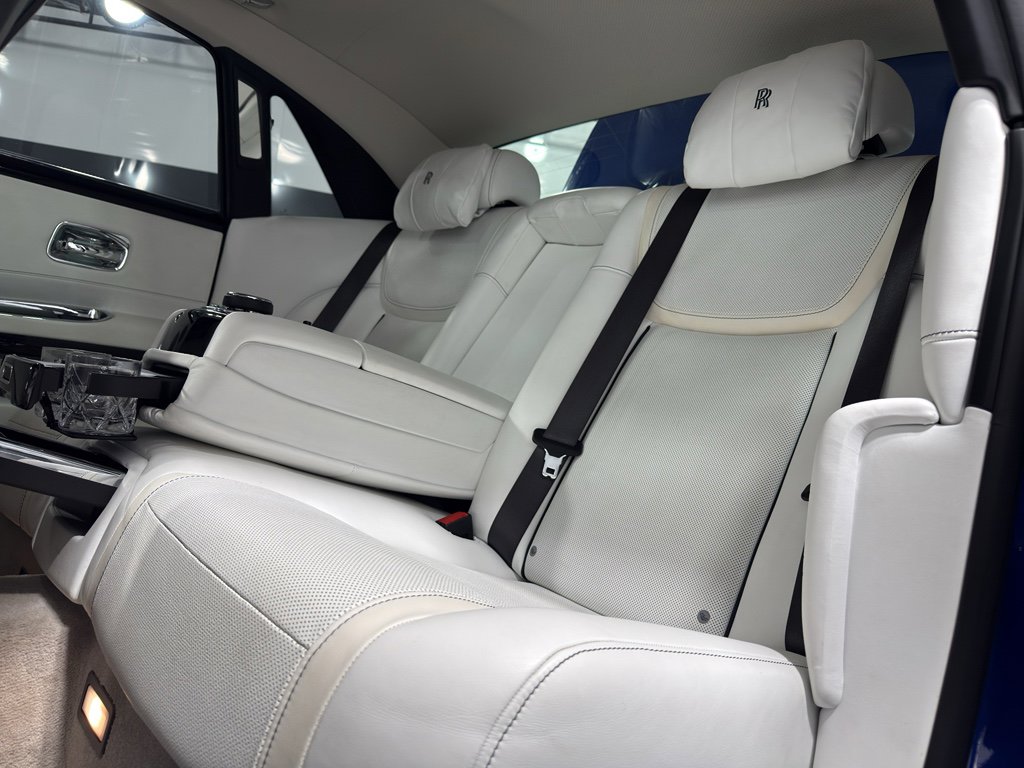 Used 2019 Rolls-Royce Ghost image 31