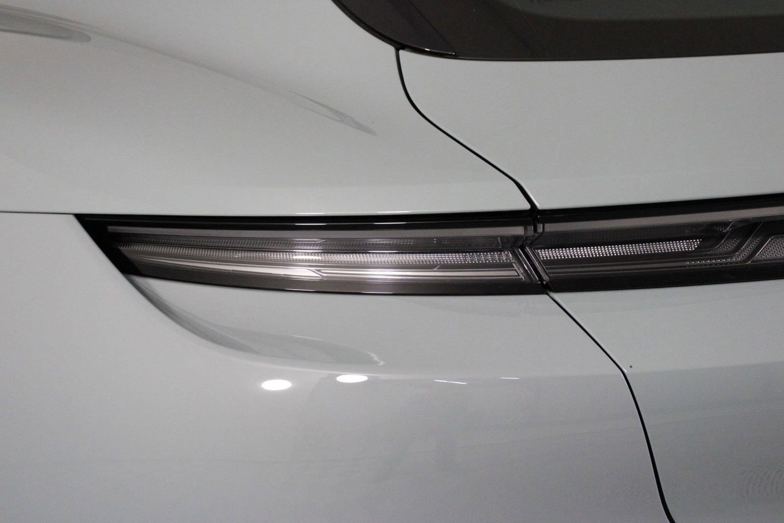 Certified 2025 Porsche Taycan 4 Cross Turismo image 21