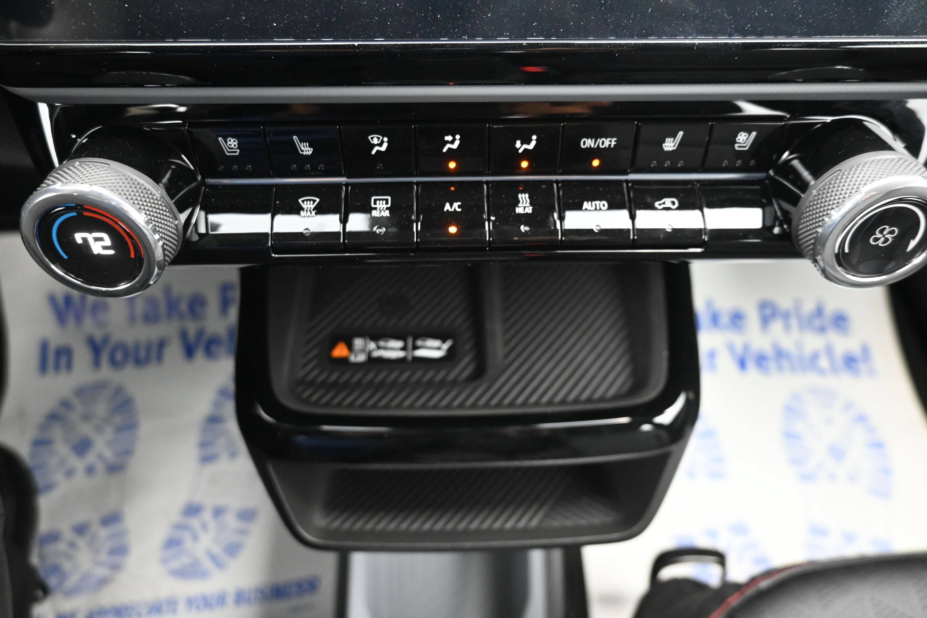 New 2027 Chevrolet Bolt RS w/ Technology Package FWD image 17