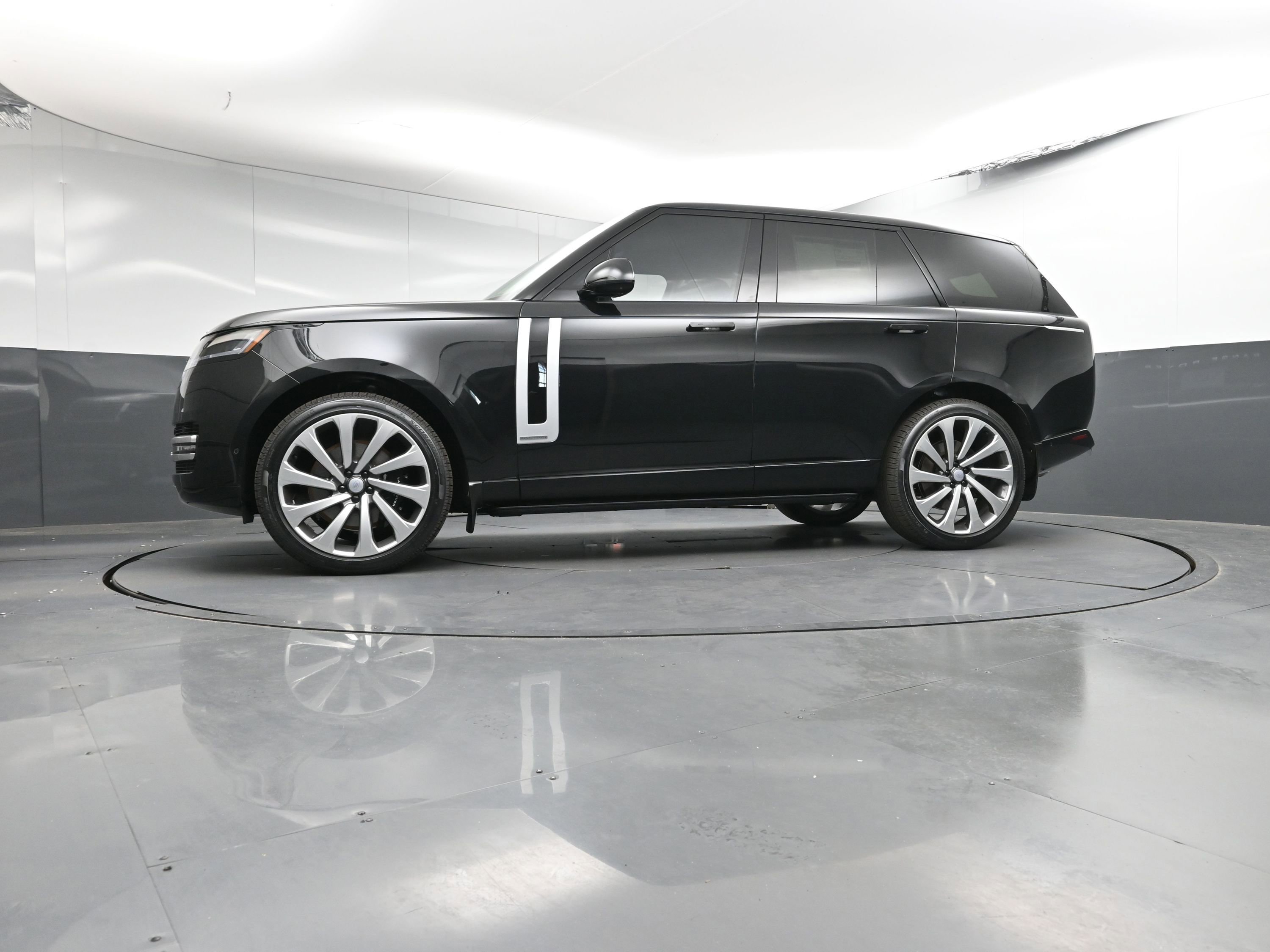 New 2025 Land Rover Range Rover Autobiography image 31