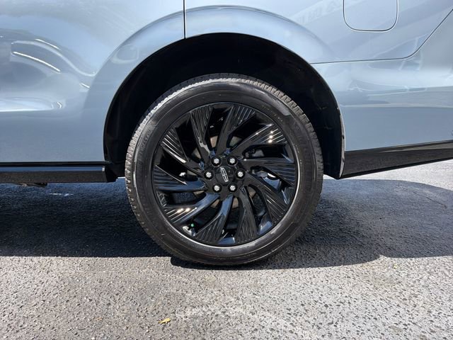 Used 2025 Lincoln Navigator Reserve w/ Jet Appearance Package AWD/4WD image 30