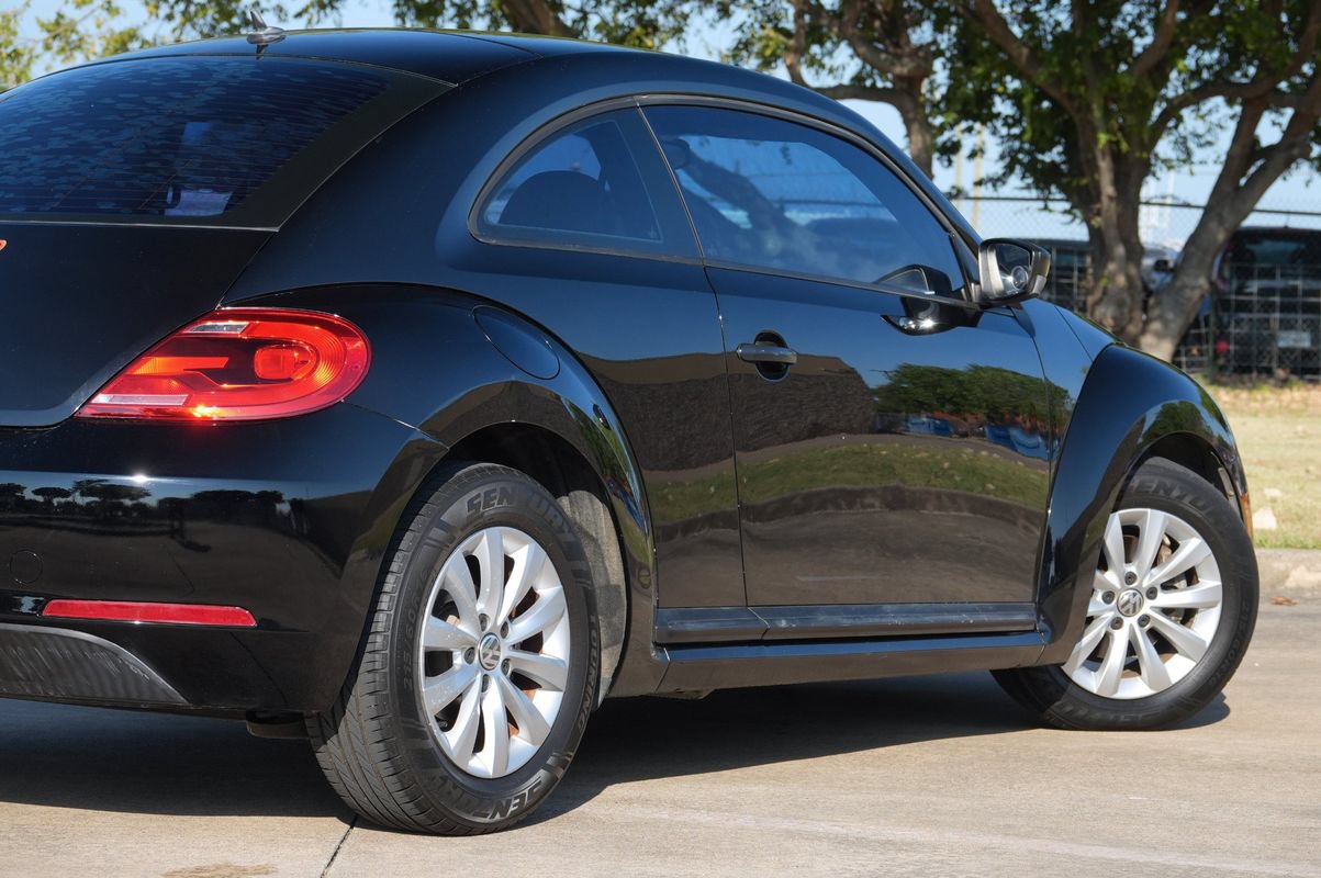 Used 2013 Volkswagen Beetle 2.5 FWD image 33