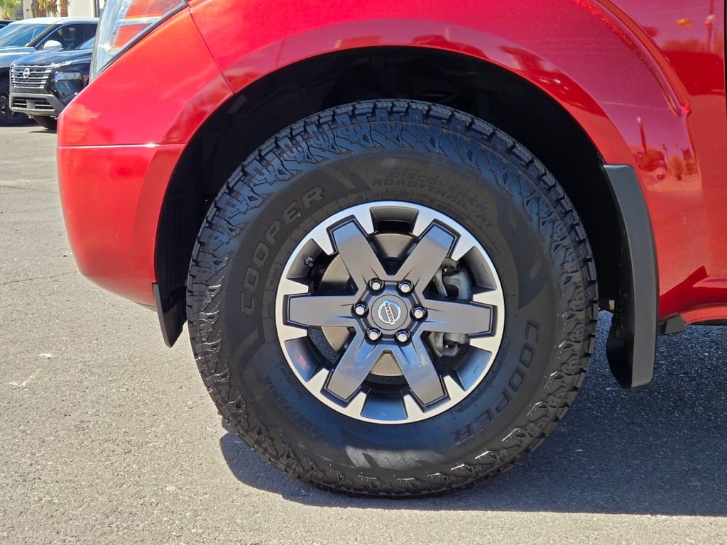 Used 2016 Nissan Frontier Desert Runner RWD image 9