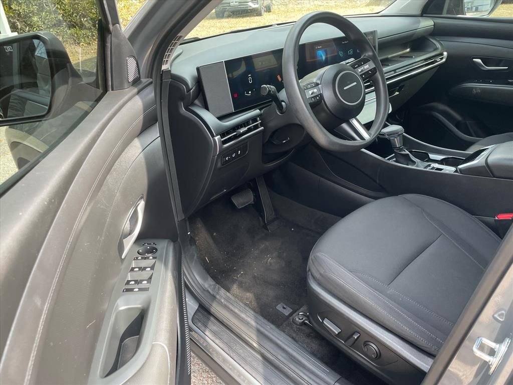 Used 2025 Hyundai Tucson SEL image 5