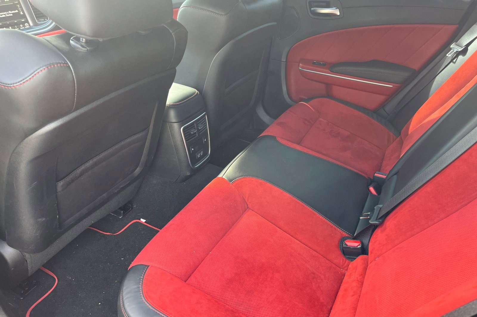Used 2022 Dodge Charger Scat Pack w/ Dynamics Package RWD image 9