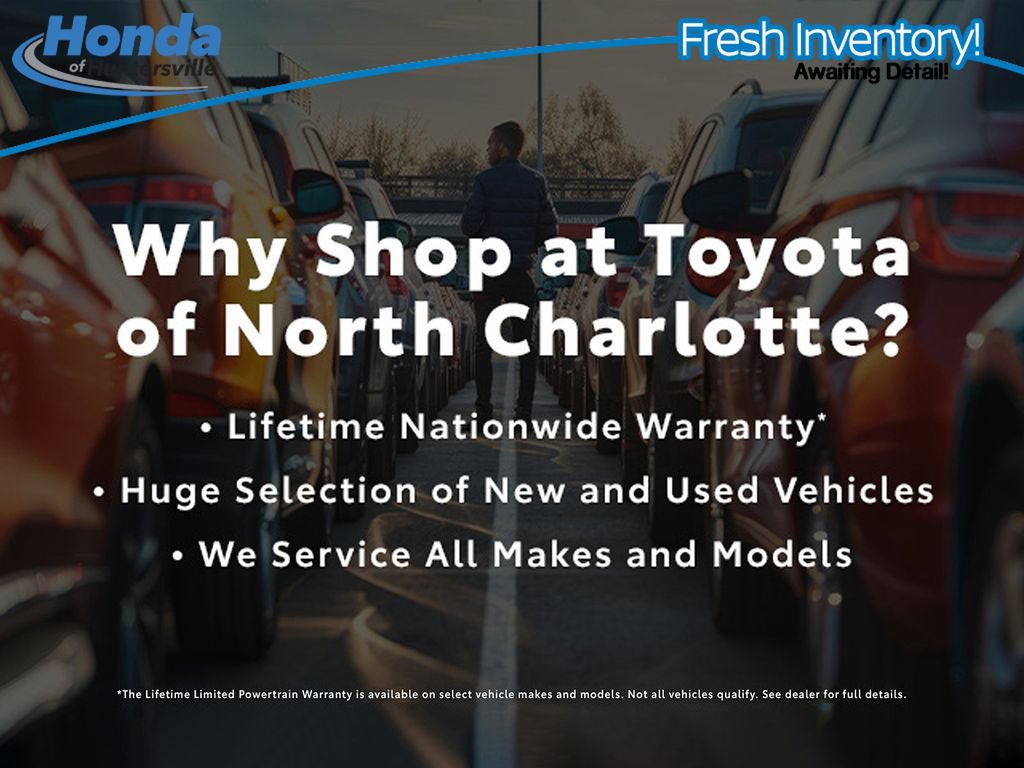 Used 2025 Hyundai Santa Fe SEL FWD image 16
