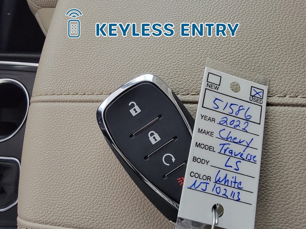 Used 2022 Chevrolet Traverse LS w/ LPO, Cargo Package AWD/4WD image 29