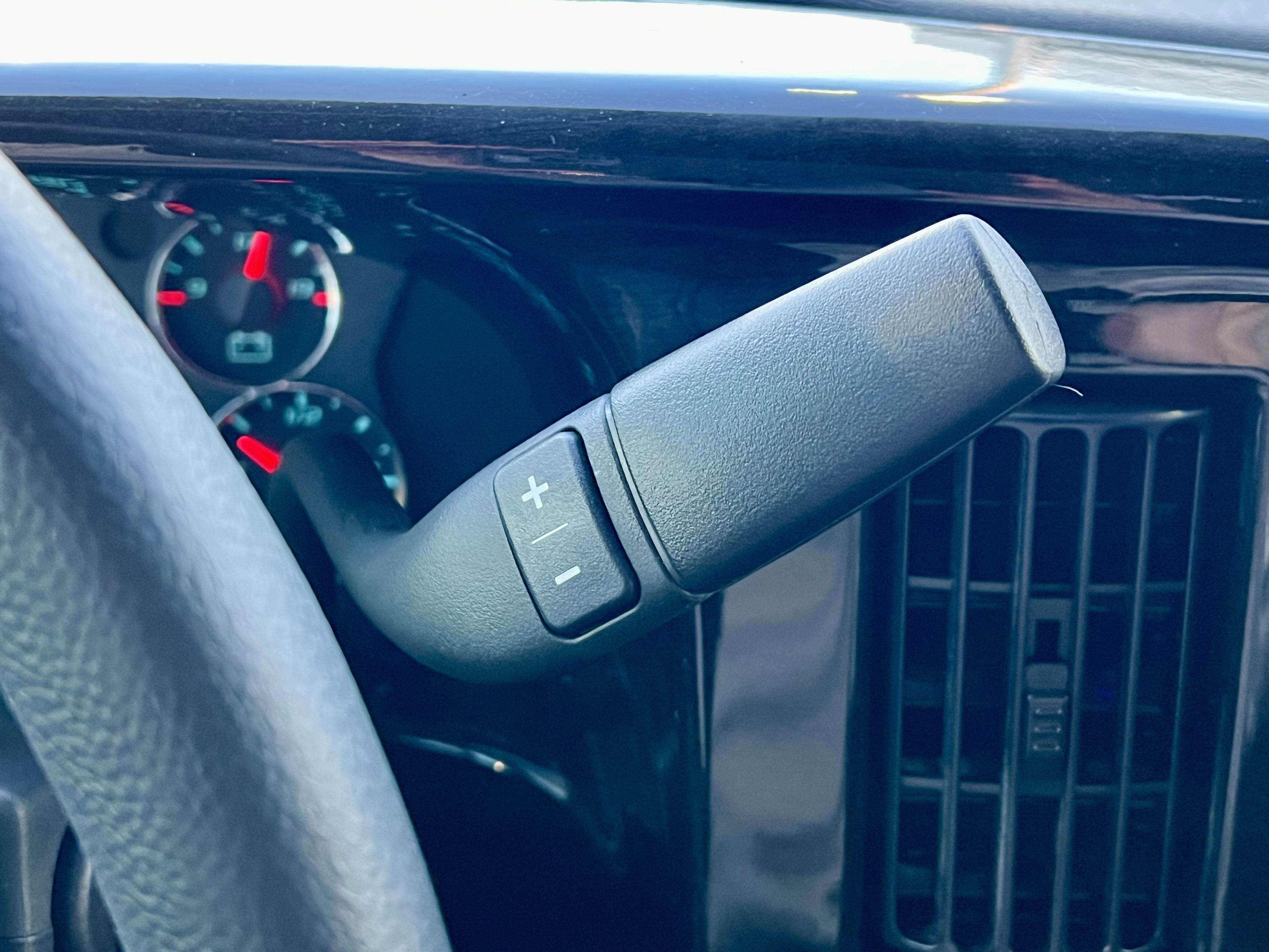 New 2025 GMC Savana 2500 Extended w/ Driver Convenience Package image 21