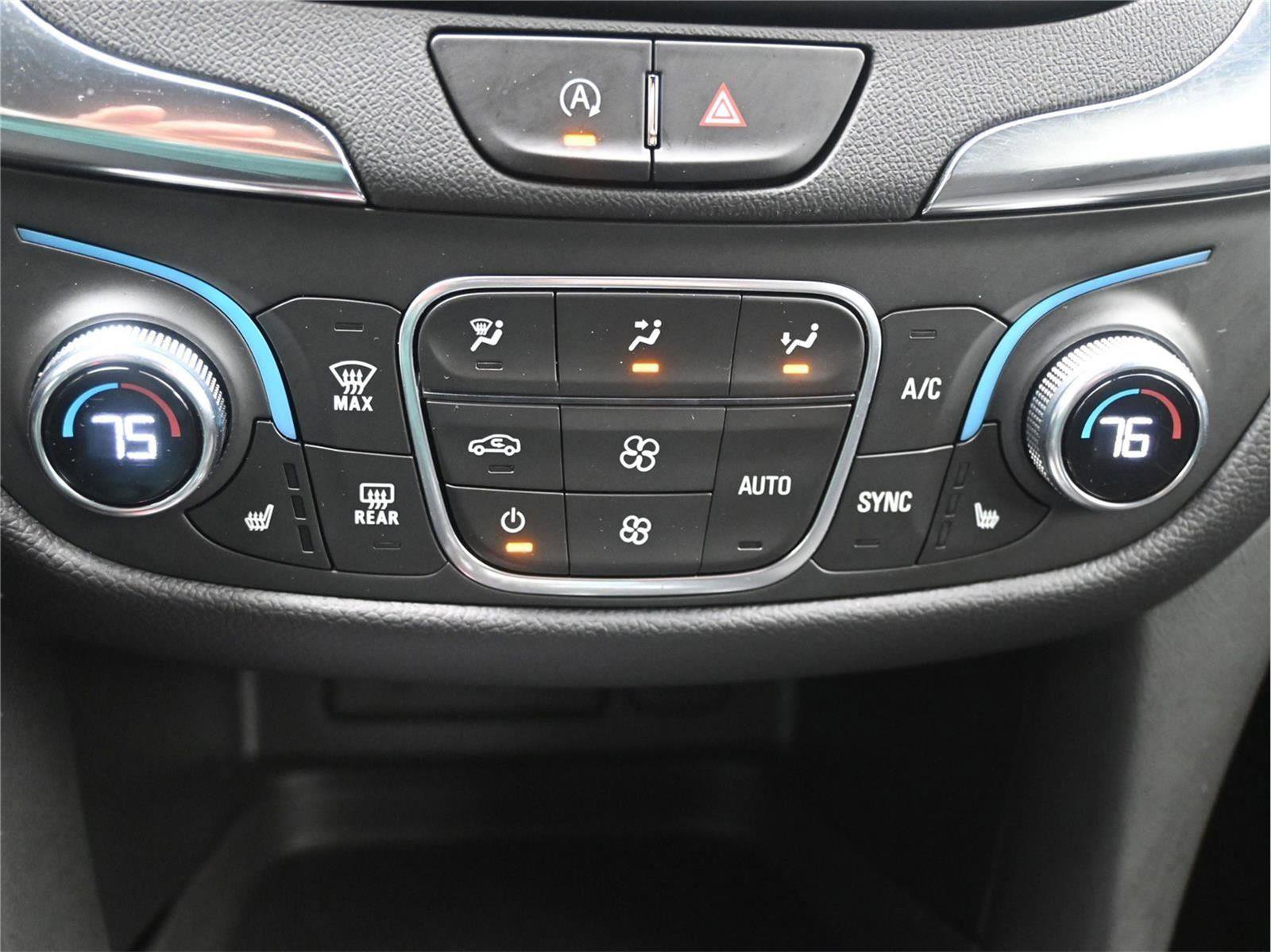 Used 2022 Chevrolet Equinox LT image 15