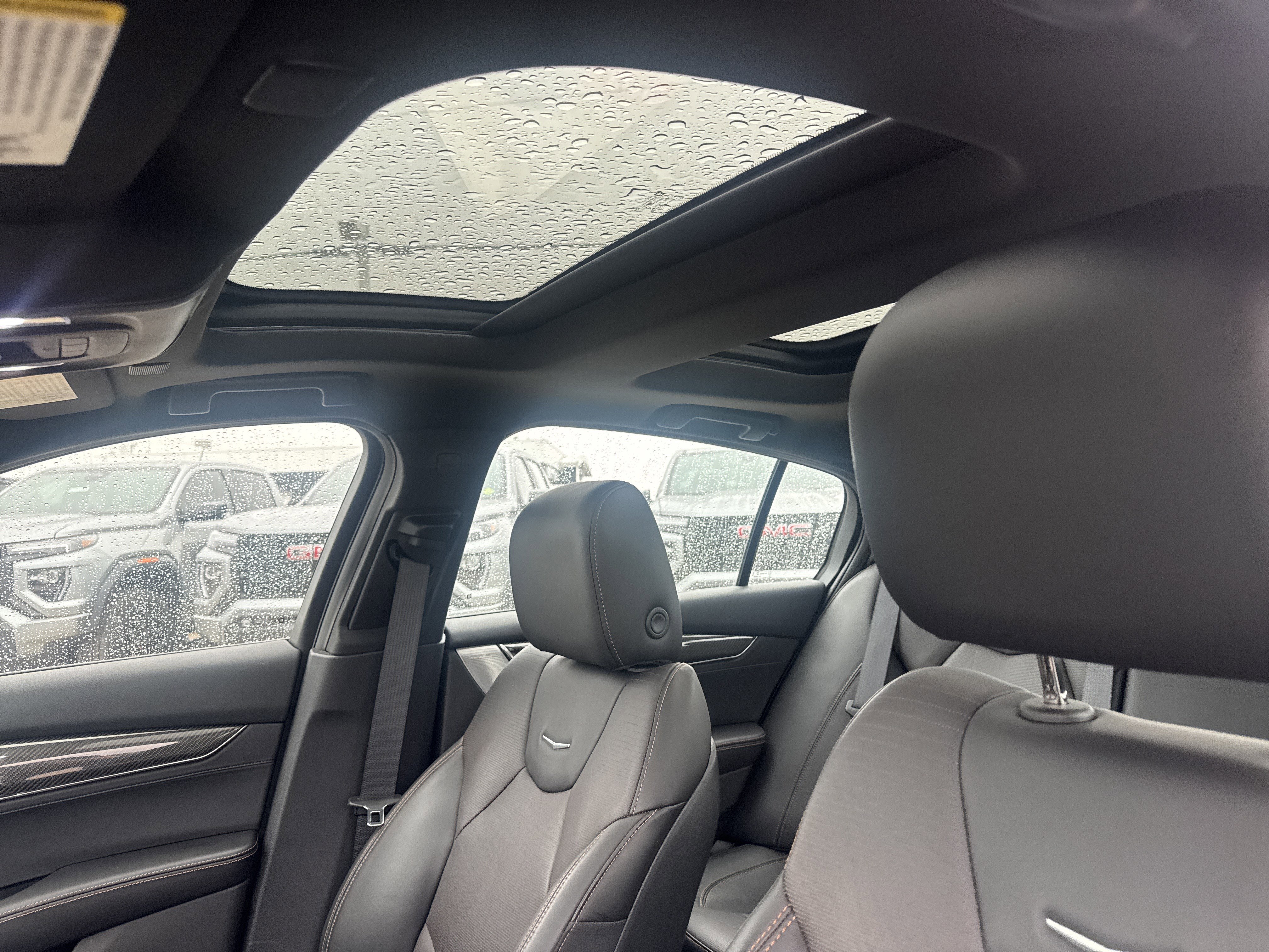 Used 2023 Cadillac CT5 Sport RWD image 7